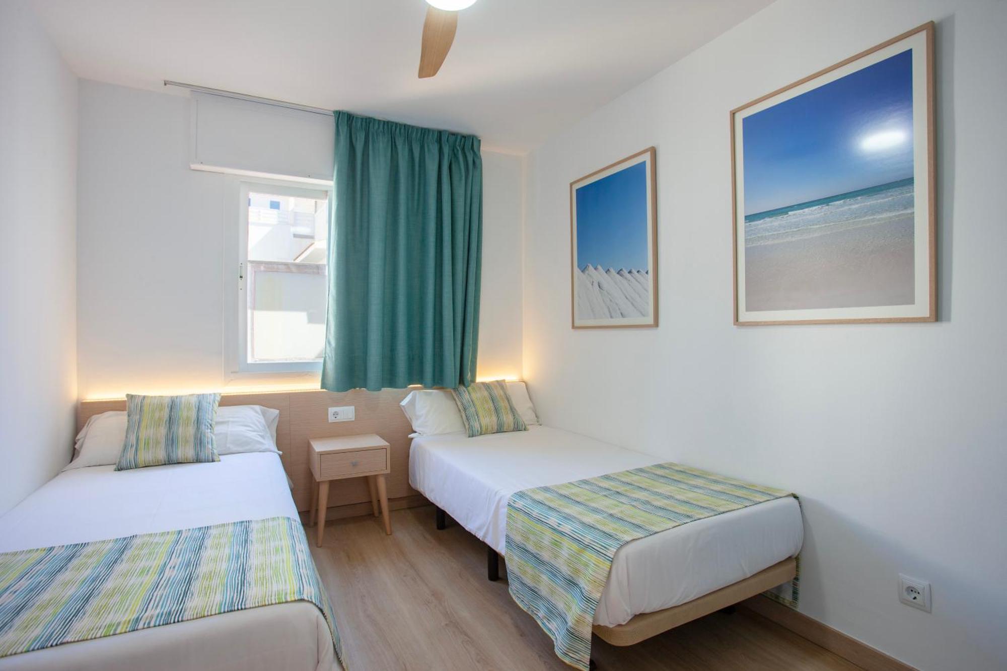 Apartaments Edificio Puerto Colonia de Sant Jordi Buitenkant foto