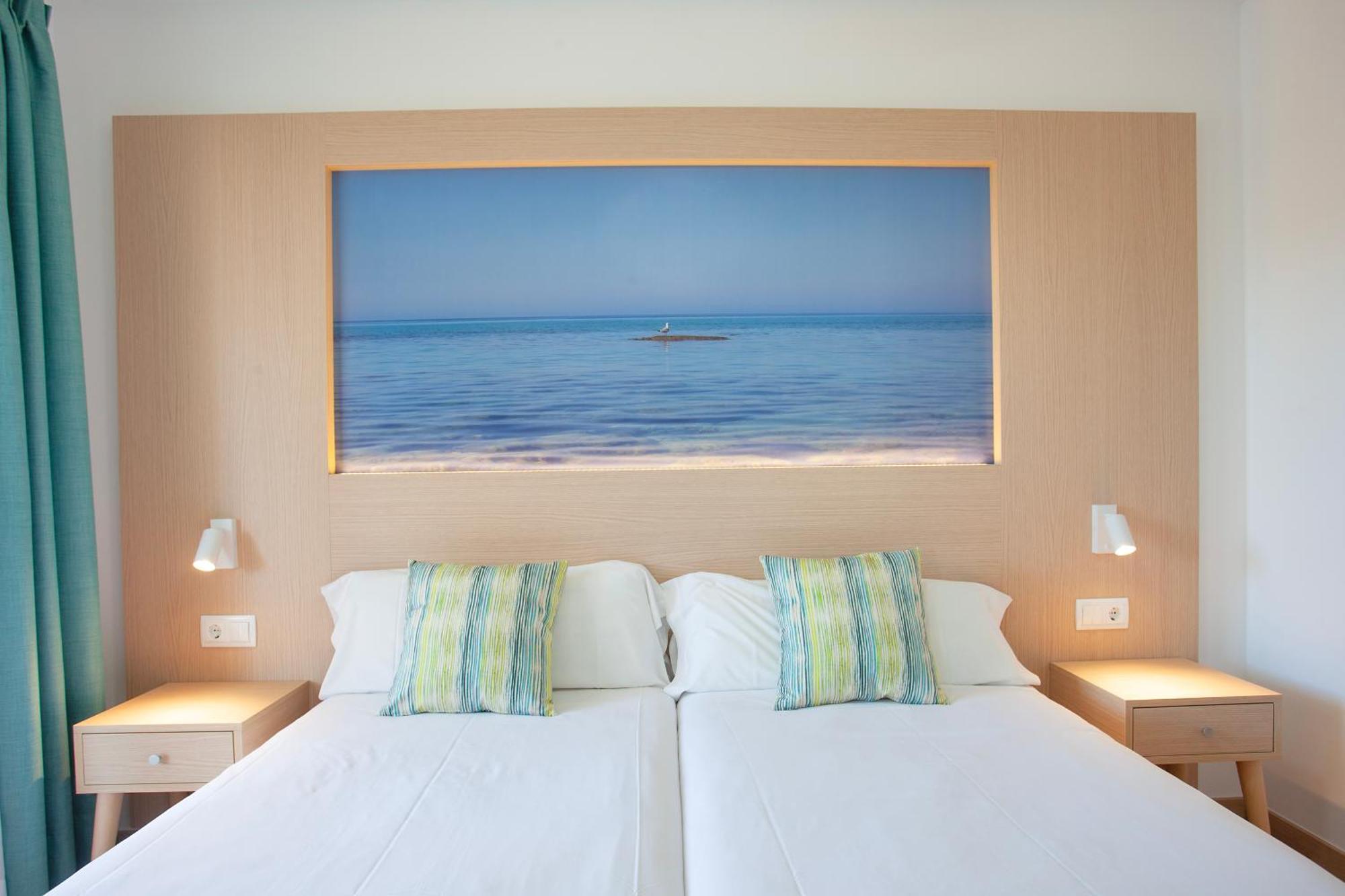 Apartaments Edificio Puerto Colonia de Sant Jordi Buitenkant foto