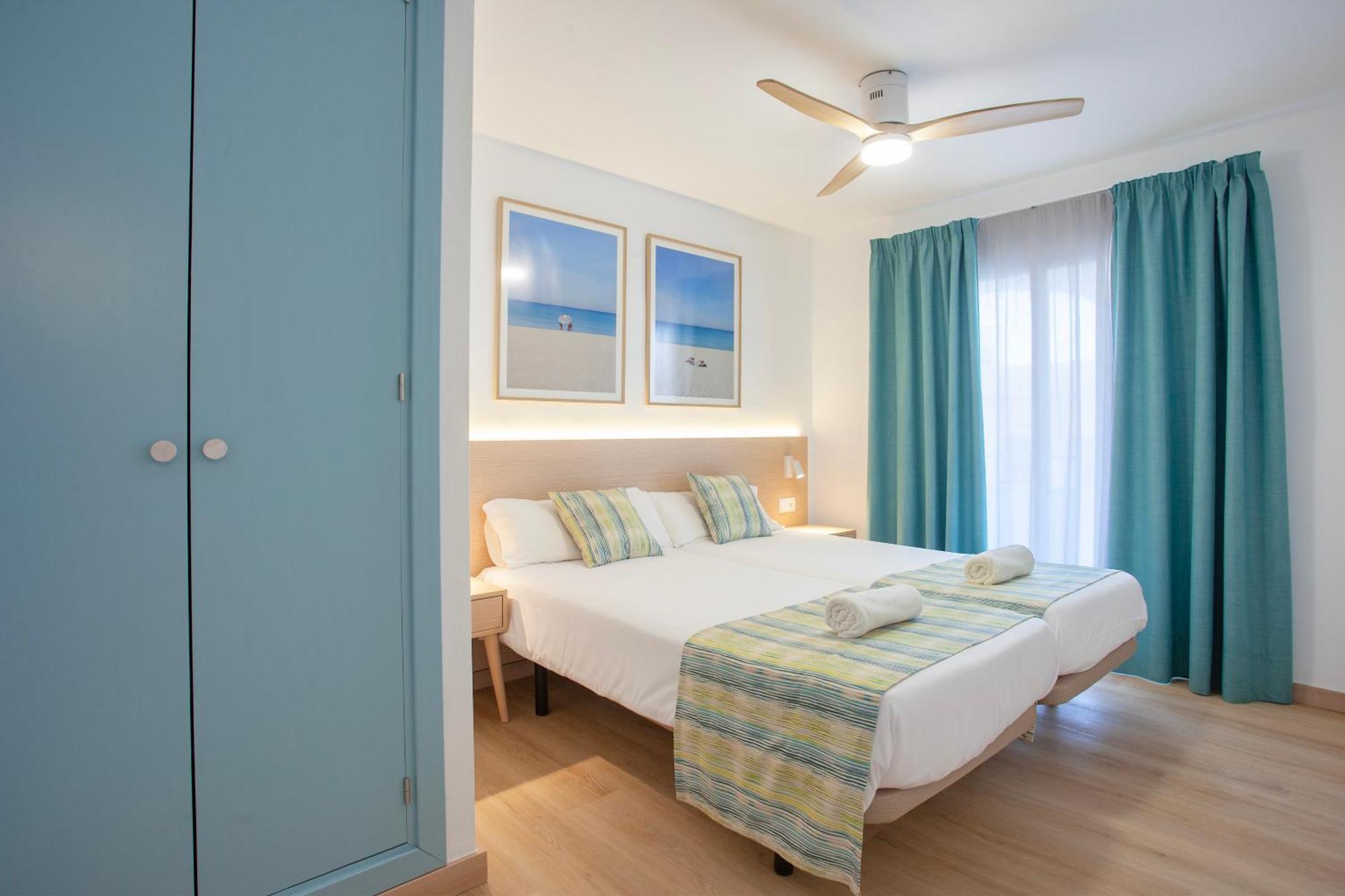 Apartaments Edificio Puerto Colonia de Sant Jordi Buitenkant foto
