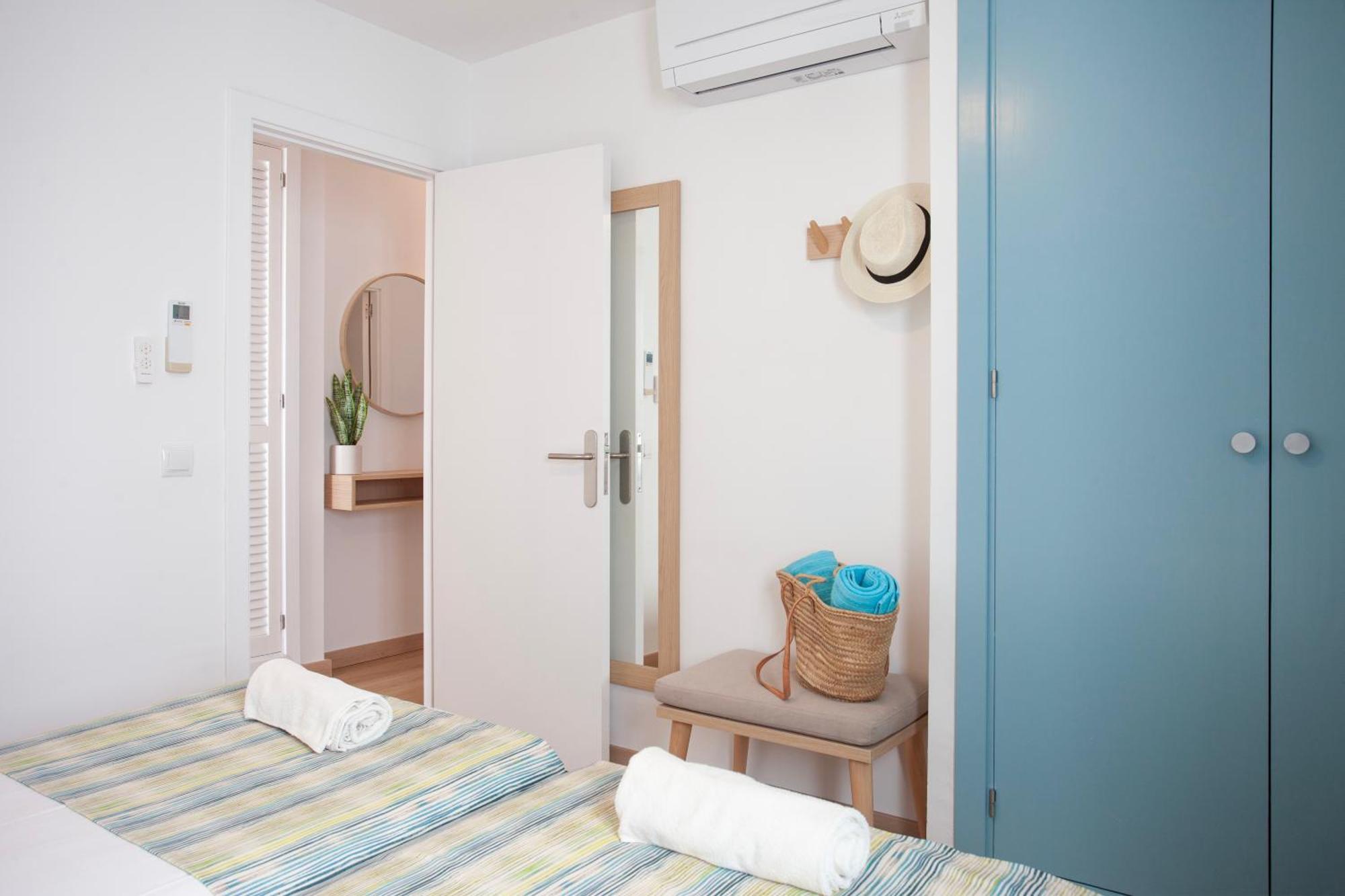 Apartaments Edificio Puerto Colonia de Sant Jordi Buitenkant foto