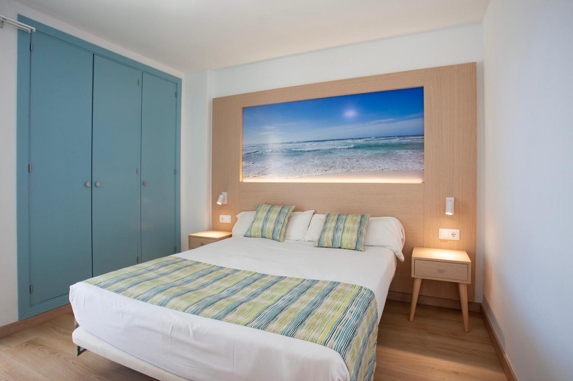 Apartaments Edificio Puerto Colonia de Sant Jordi Buitenkant foto